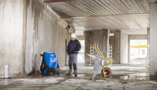 Nilfisk MH 3C Hot Water High Pressure Cleaner - Image 5
