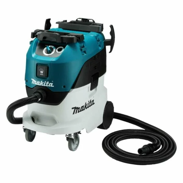 Makita 42L Wet/Dry Dust Extraction Vacuum